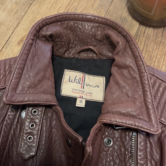 Wilson’s XS Leather Jacket - Picture 2 of 11